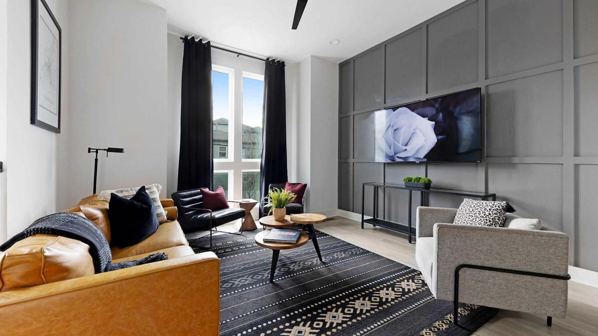 Holiday home The Bluestem - Stylish Design, Rooftop With Firepit! Nashville