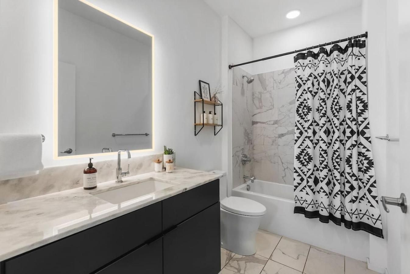 Luxury Riverview With Patio Walk To Broadway * Nashville