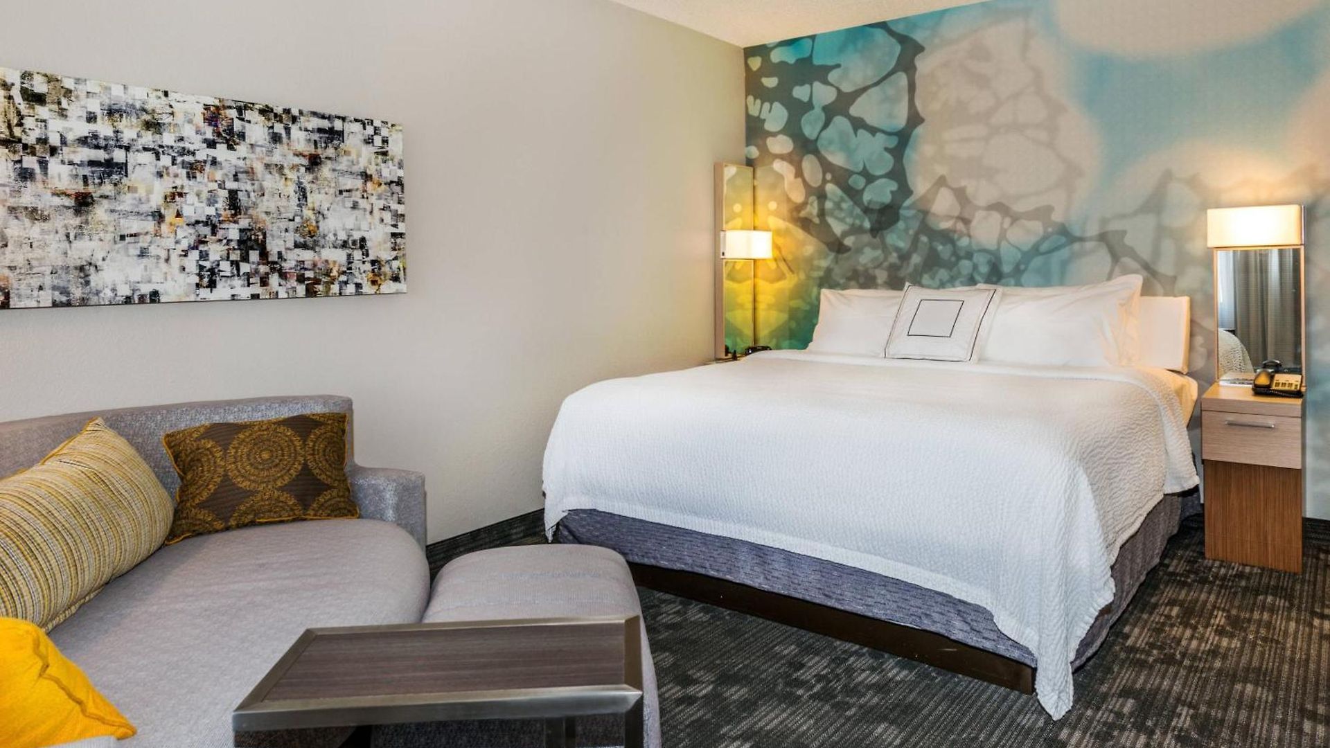 Hotel Courtyard By Marriott At Opryland