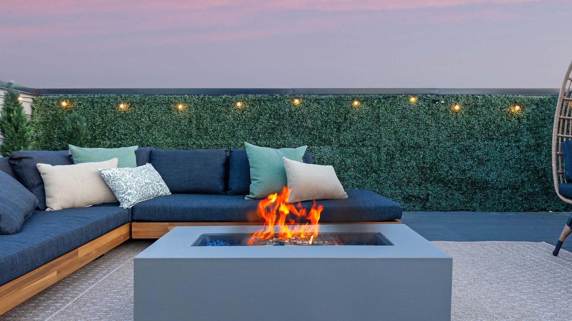 The Aster - Rooftop Patio 2 Miles To Broadway *