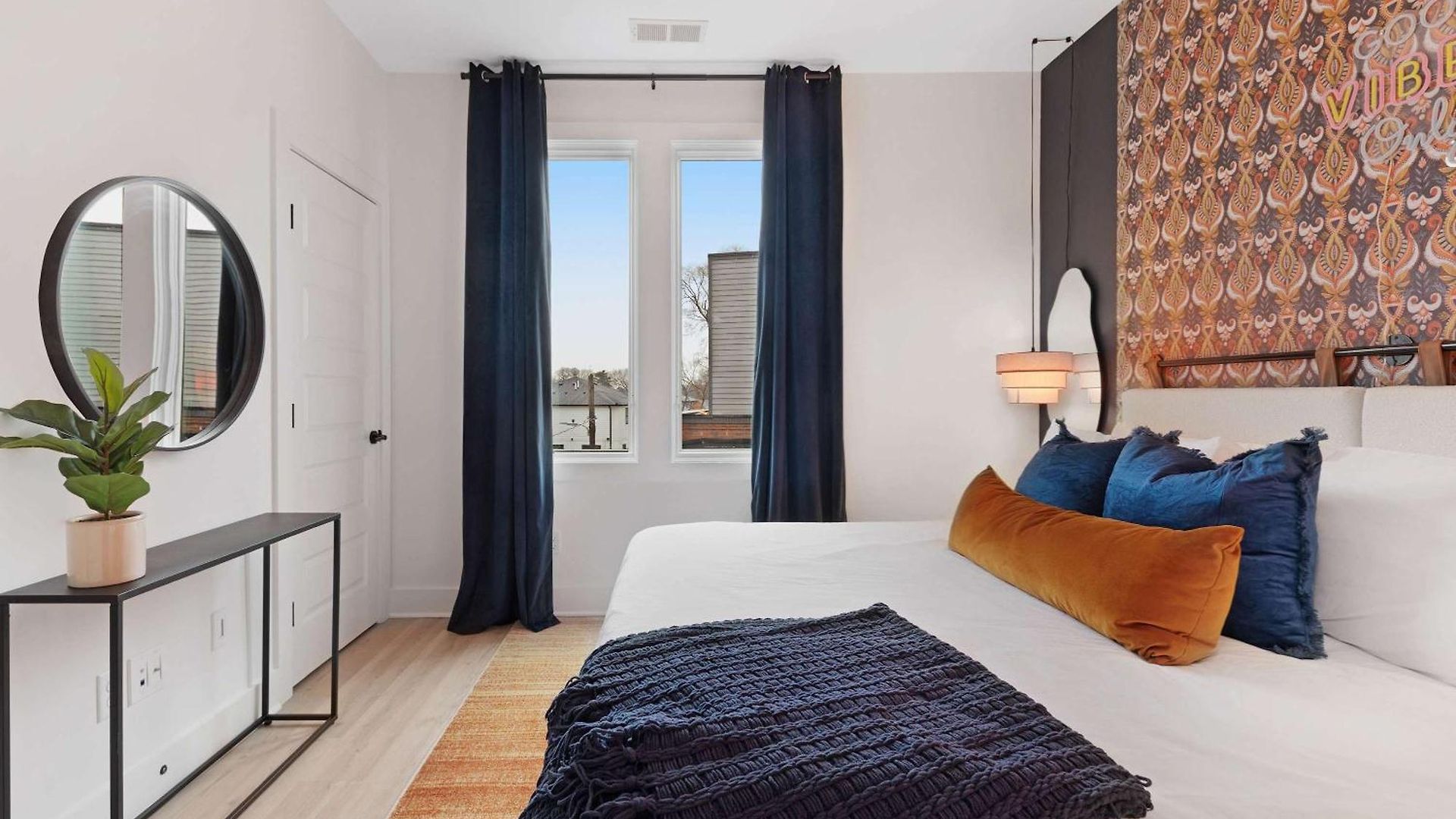 Holiday home The Aster - Rooftop Patio 2 Miles To Broadway