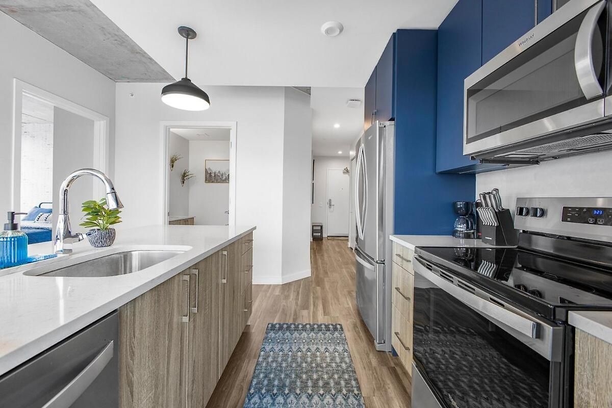 The Industrial Downtown Apartment Nashville