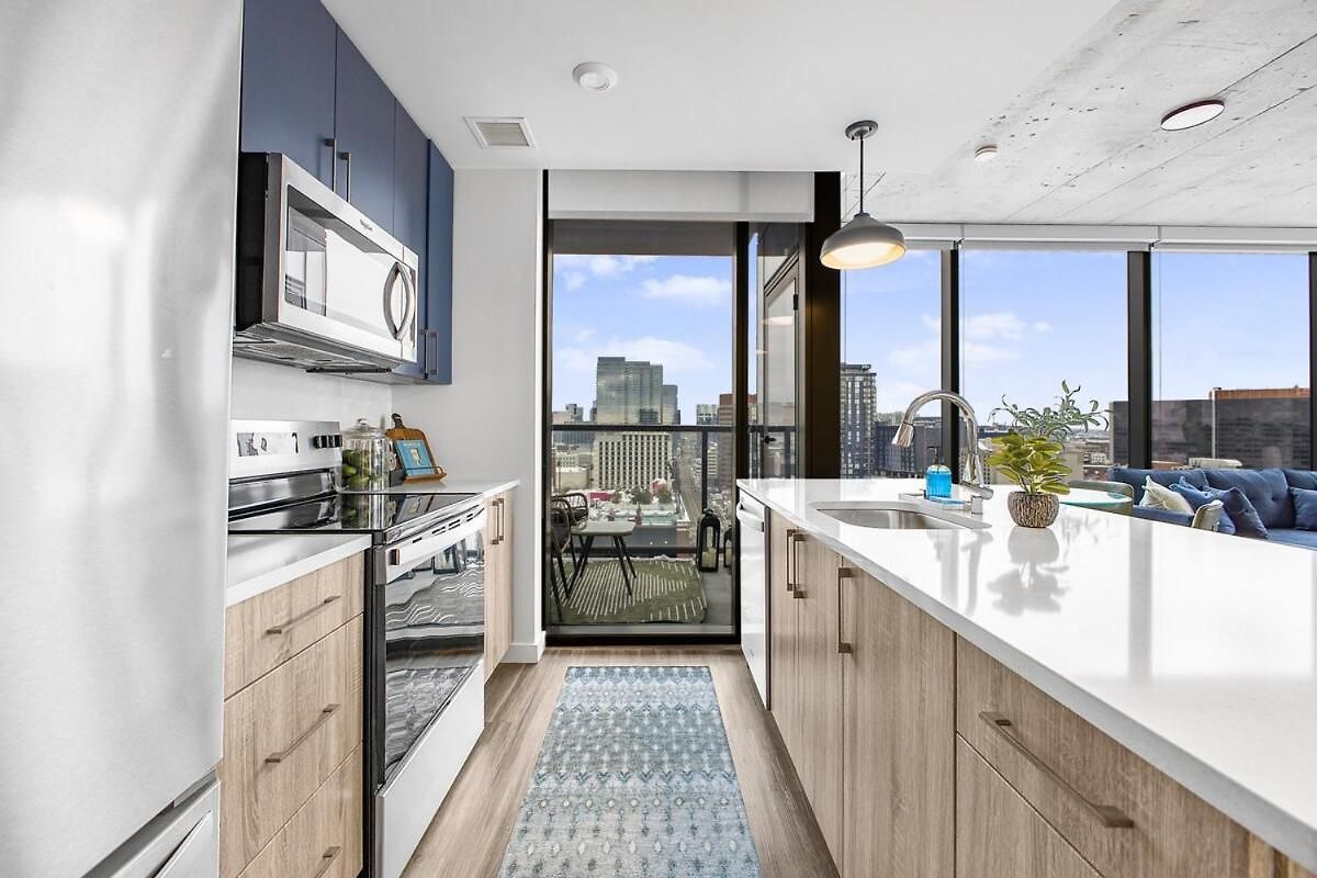 The Industrial Downtown Apartment *
