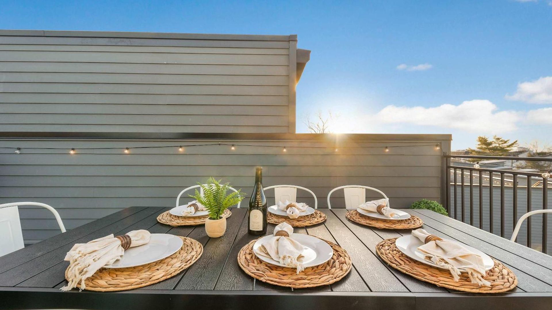 Holiday home The Sunflower - Mins To Broadway And Rooftop Patio! Nashville
