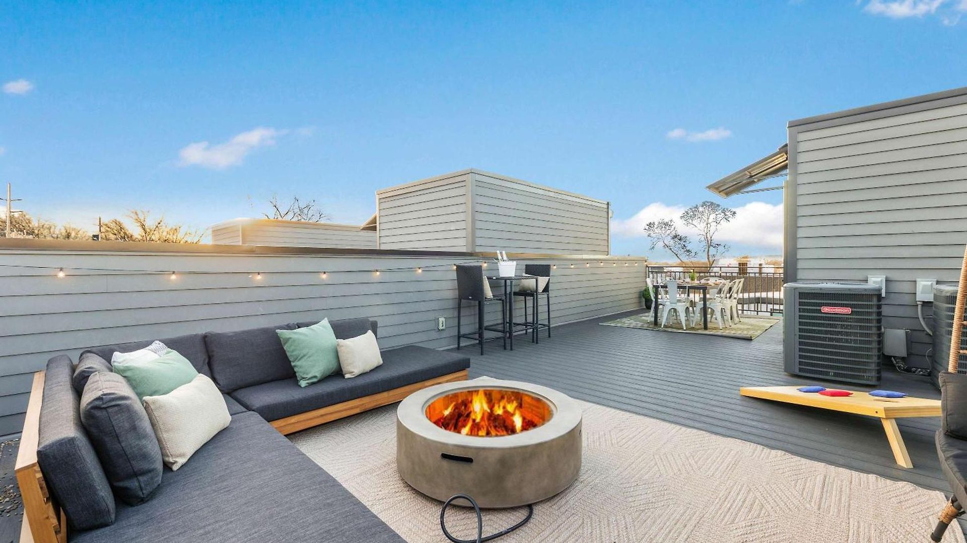 The Sunflower - Mins To Broadway And Rooftop Patio! * Nashville