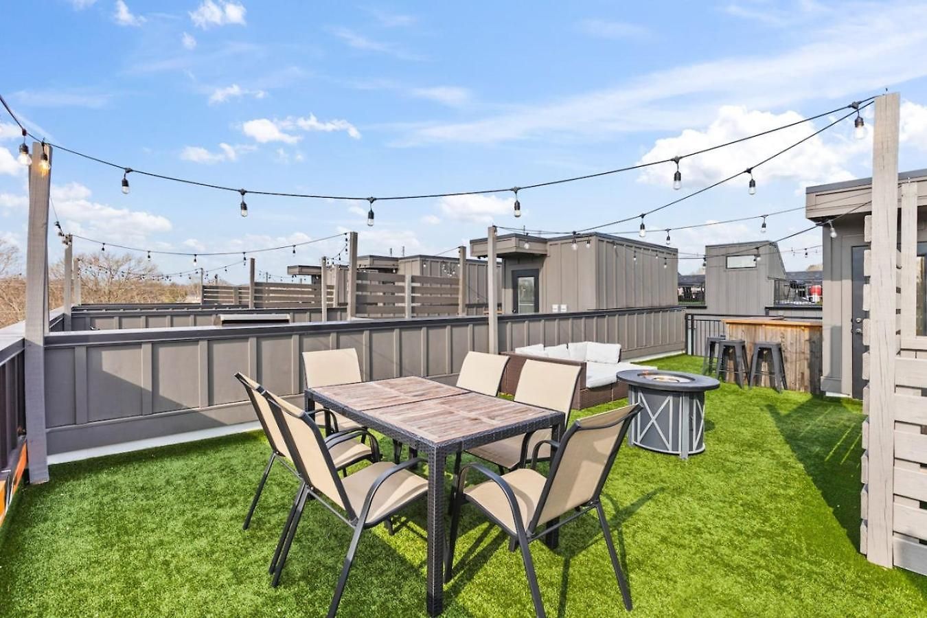24k Escape - Rooftop Oasis, 3 Miles To Broadway! Nashville