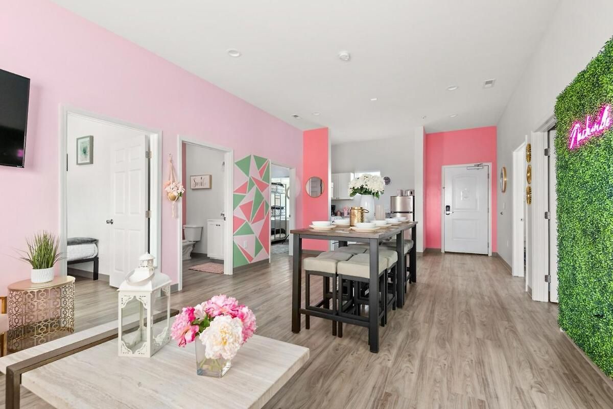 4br Condo, Sleeps 13 - Free Parking Apartment Nashville
