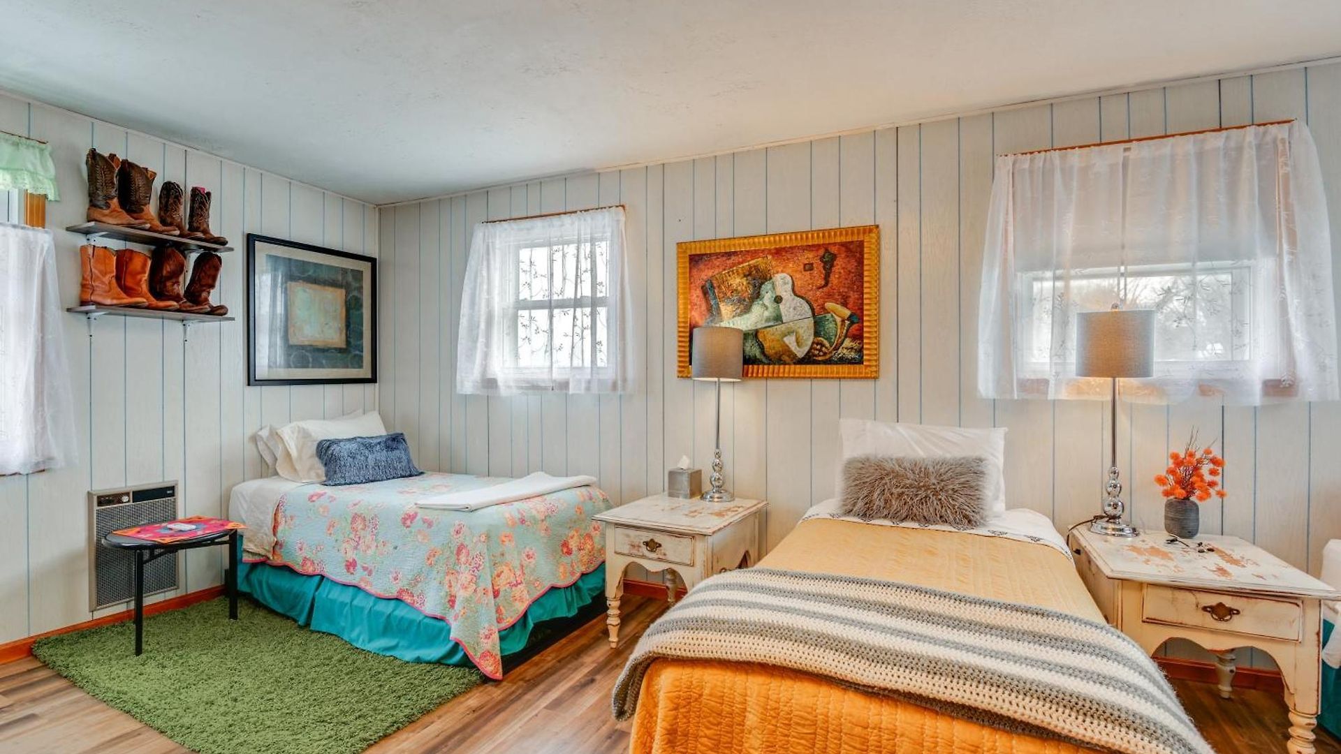 Holiday home 6 Mi To Downtown: 70s-themed In Nashville! *