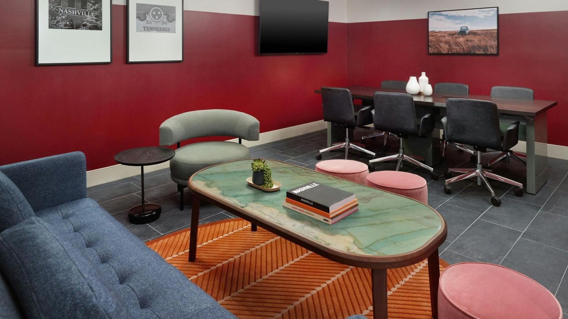 Sheraton Grand Downtown Hotel 4*