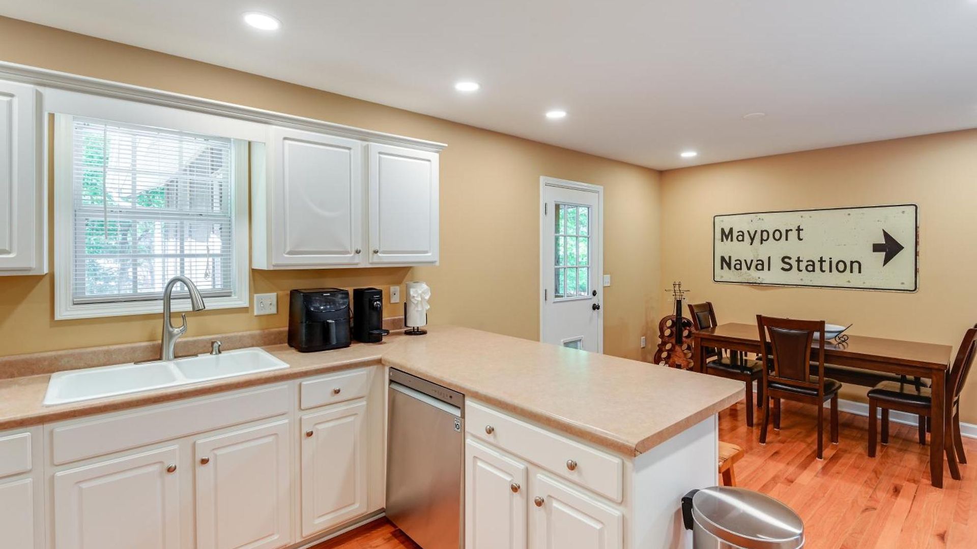 Holiday home Cozy Hermitage W/ Deck: 11 Mi To Nashville! *