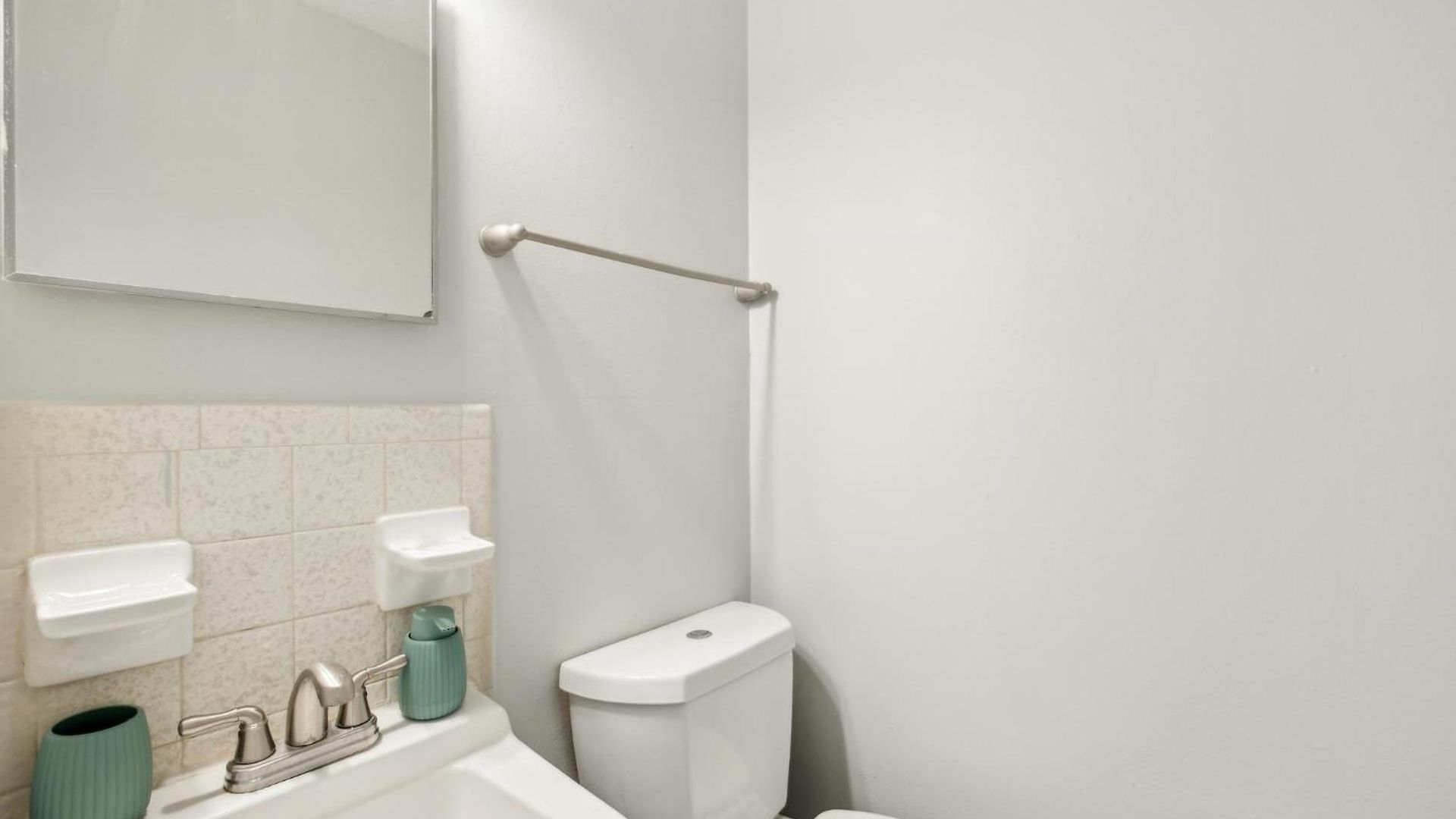 Brentwood U5 I Cozy & Comfy I 2bd I Free Parking Apartment