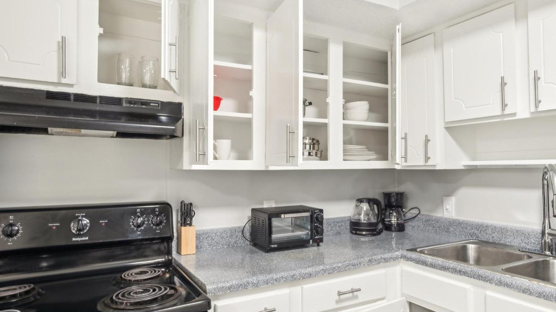 Brentwood U5 I Cozy & Comfy I 2bd I Free Parking Apartment