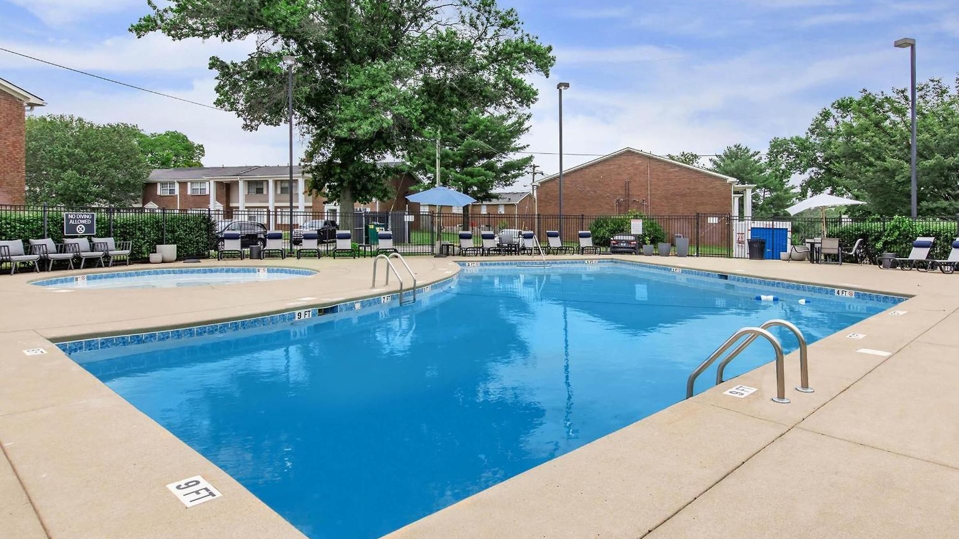 Brentwood U5 I Cozy & Comfy I 2bd I Free Parking Apartment