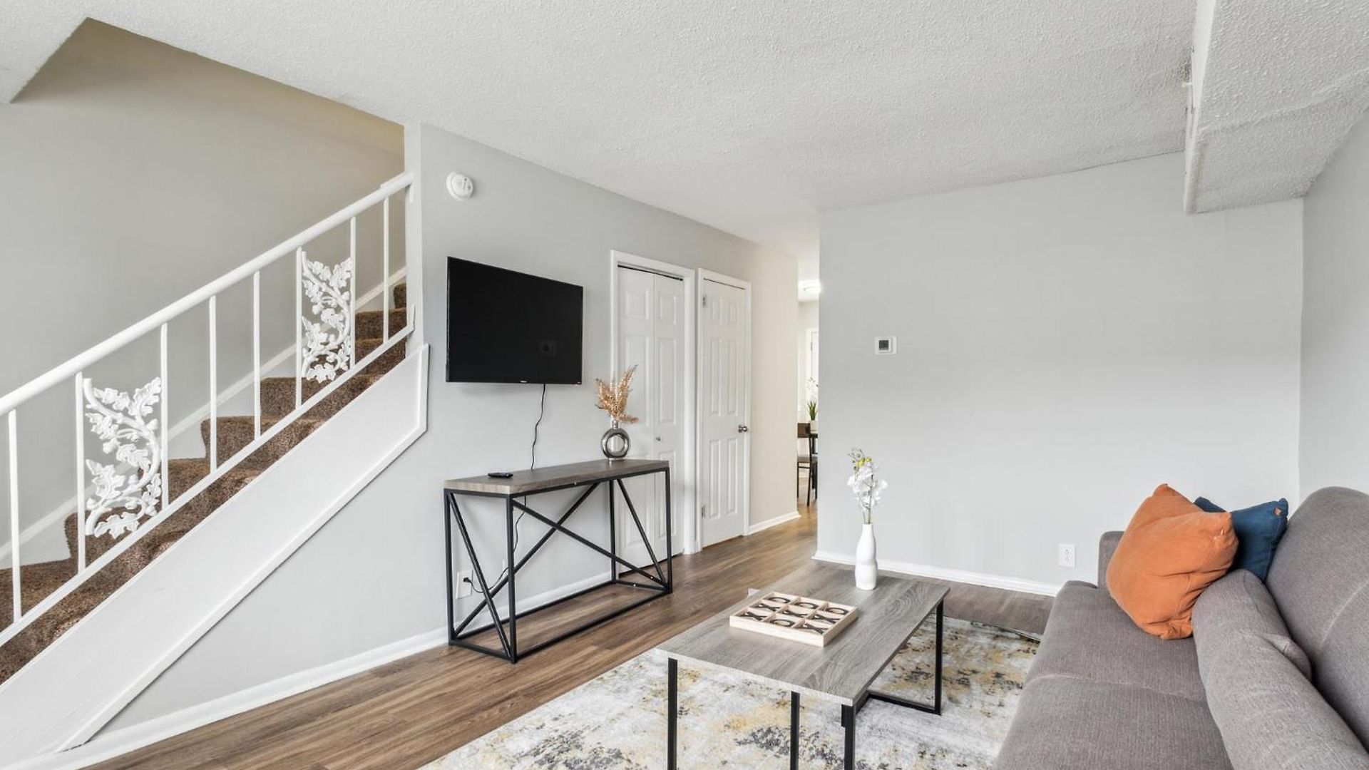 Apartment Brentwood U10 I Cozy & Comfy I 2bd I Free Parking