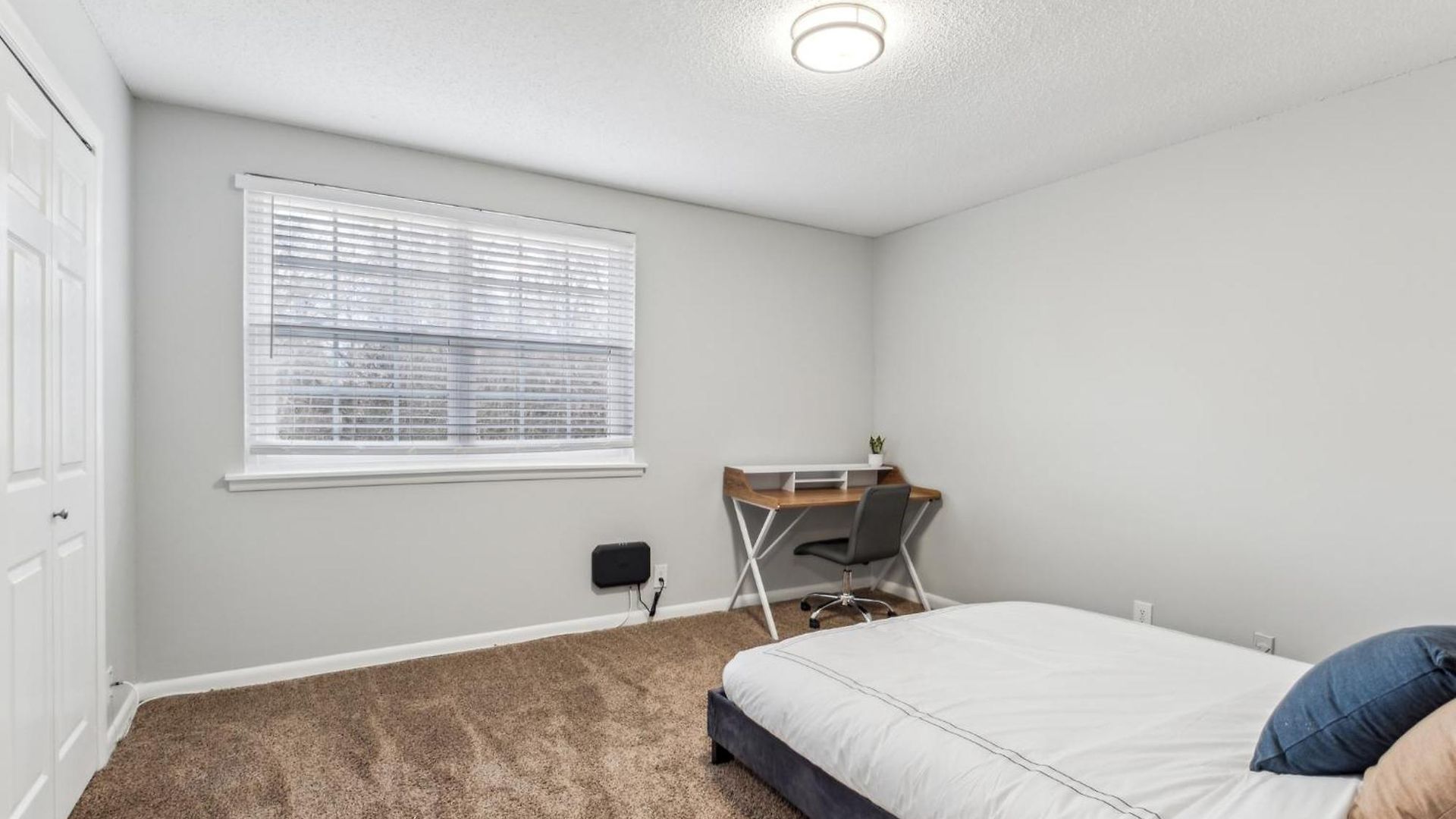 Brentwood U10 I Cozy & Comfy I 2bd I Free Parking Apartment *