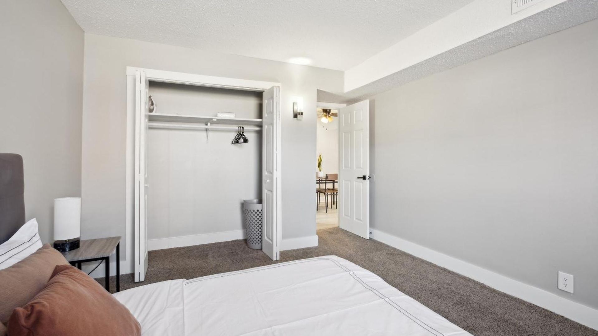 Brentwood C4 I Cozy & Comfy I 2bd I Free Parking * Nashville