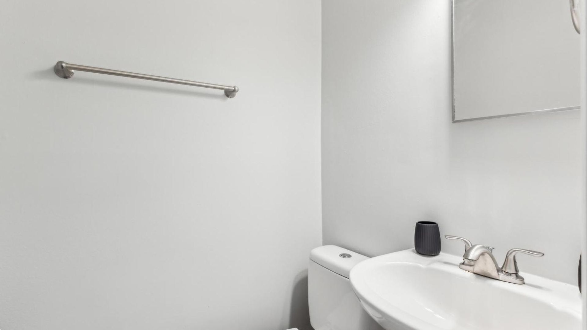 Brentwood U10 I Cozy & Comfy I 2bd I Free Parking Apartment Nashville