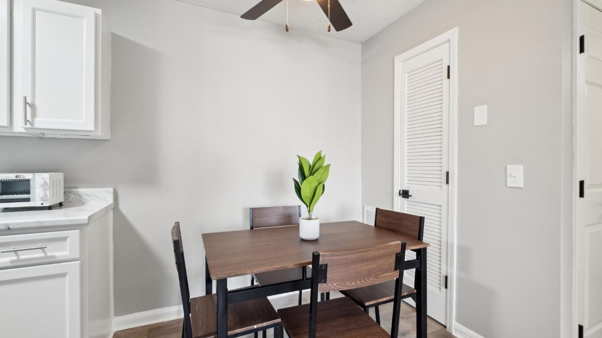 Brentwood C2 I Cozy & Comfy I 1bd I Free Parking Nashville