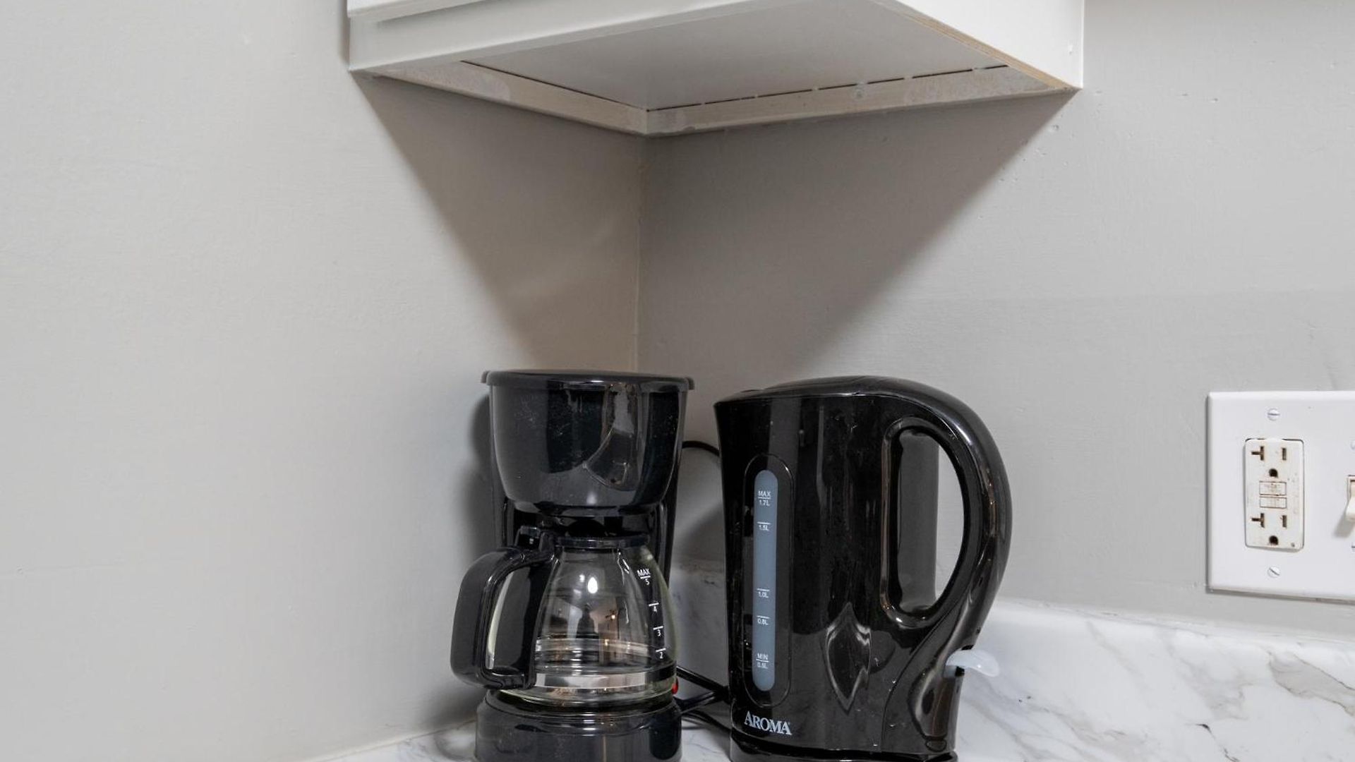 Apartment Brentwood C2 I Cozy & Comfy I 1bd I Free Parking *