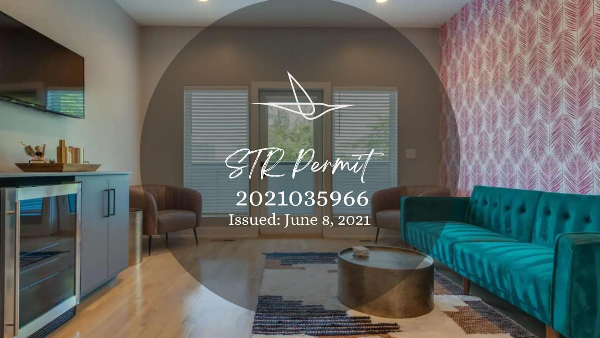 Stylish 4bed Retreat With Rooftop, Garage, Peloton, Sleeps 12, Fire Table, Gourmet Kitchen, Cozy Living Space, Dedicated Parking, Near Distilleries, Marathon Village And Nightlife, Chic Skyline Views, 24 Hour Hospitality Holiday home Nashville