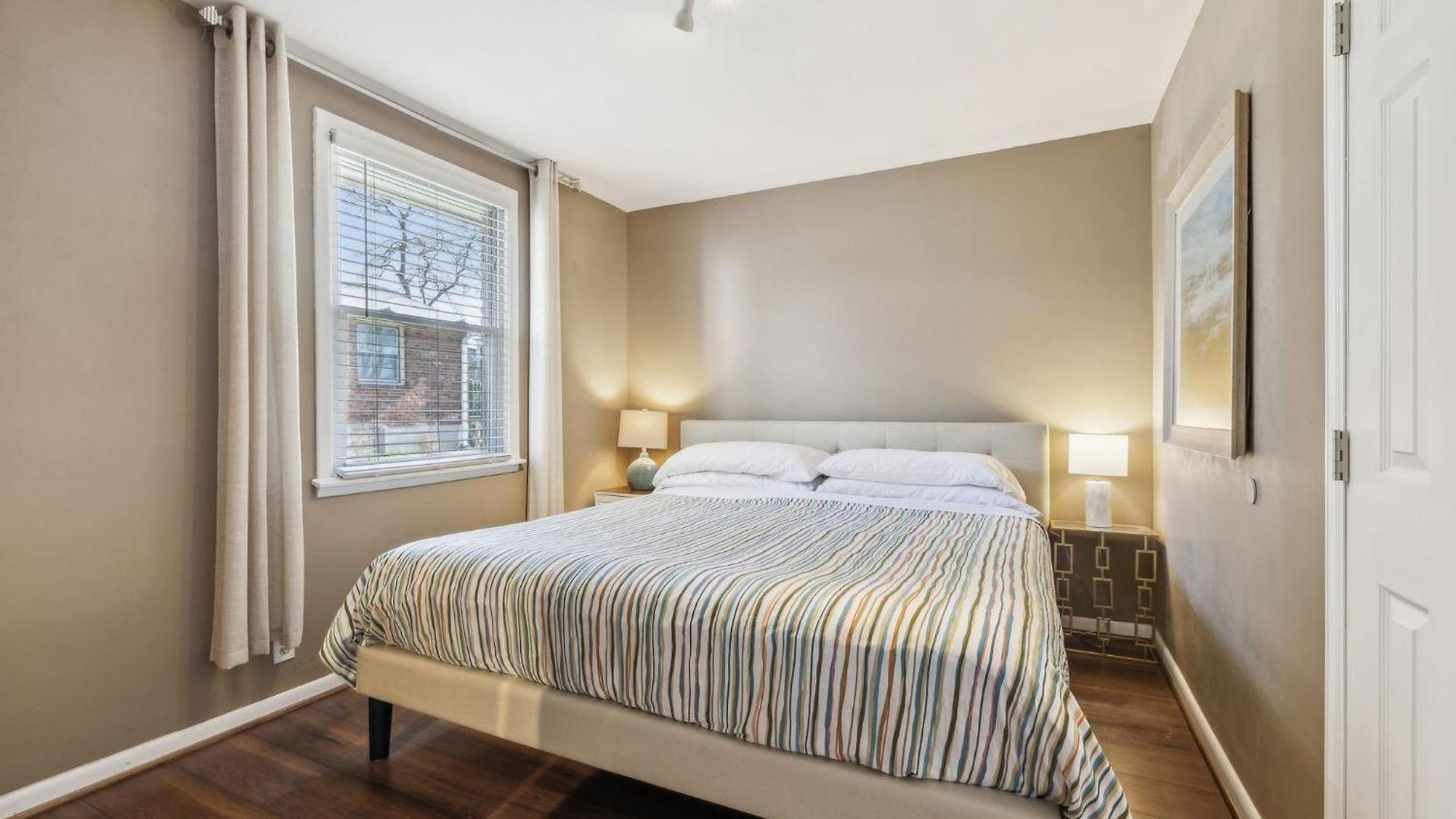 Holiday home Family Friends And Free Parking Close To Downtown *