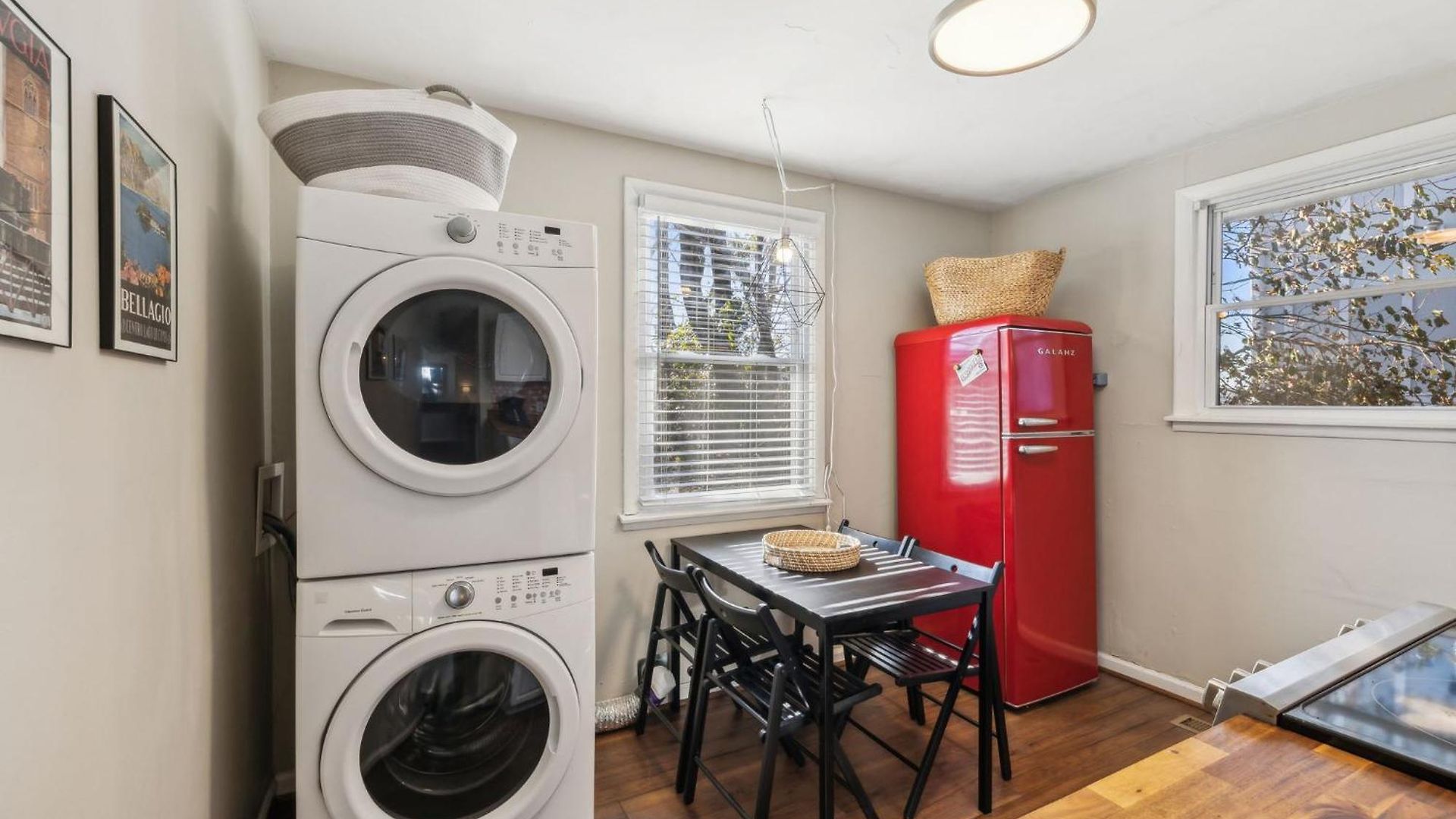 Holiday home Avalon Close To Downtown And Park Free *