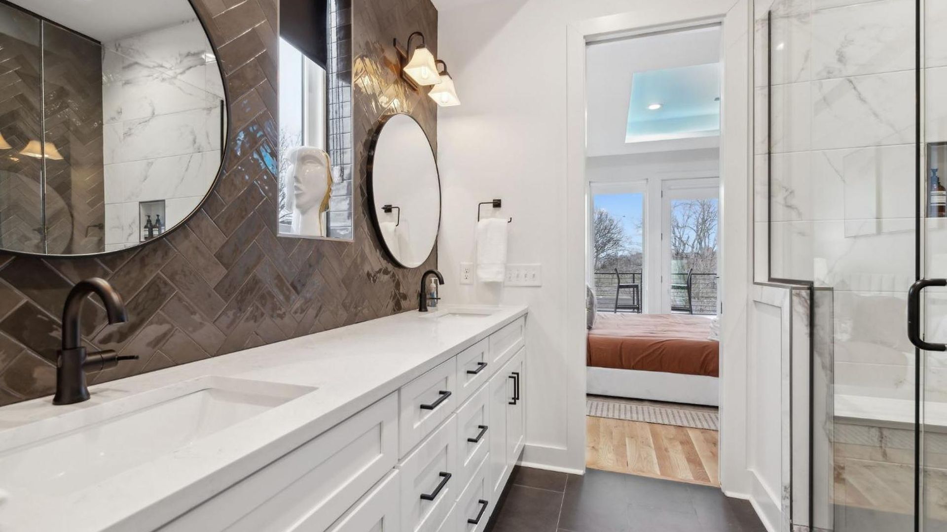 Holiday home Stylish Multi-level Retreat Rooftop & Pool Table Nashville