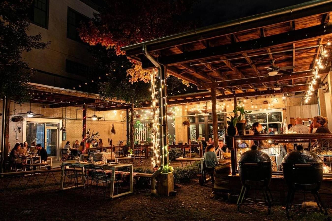 Fun And Fabulous - Walk To Bars, Coffee And Restaurants * Nashville