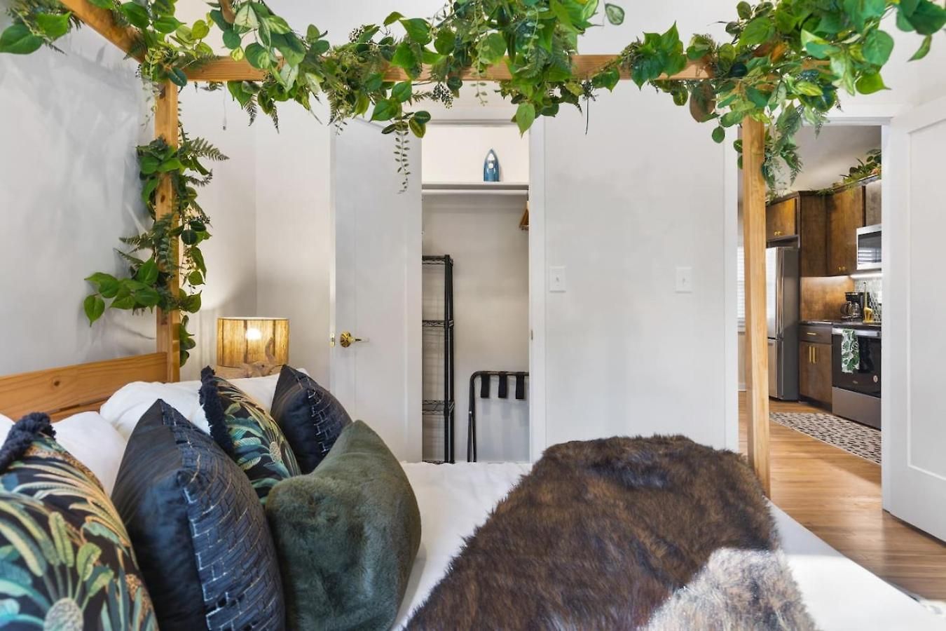 The Jungle - Near Restaurants, Coffee And Bars Holiday home
