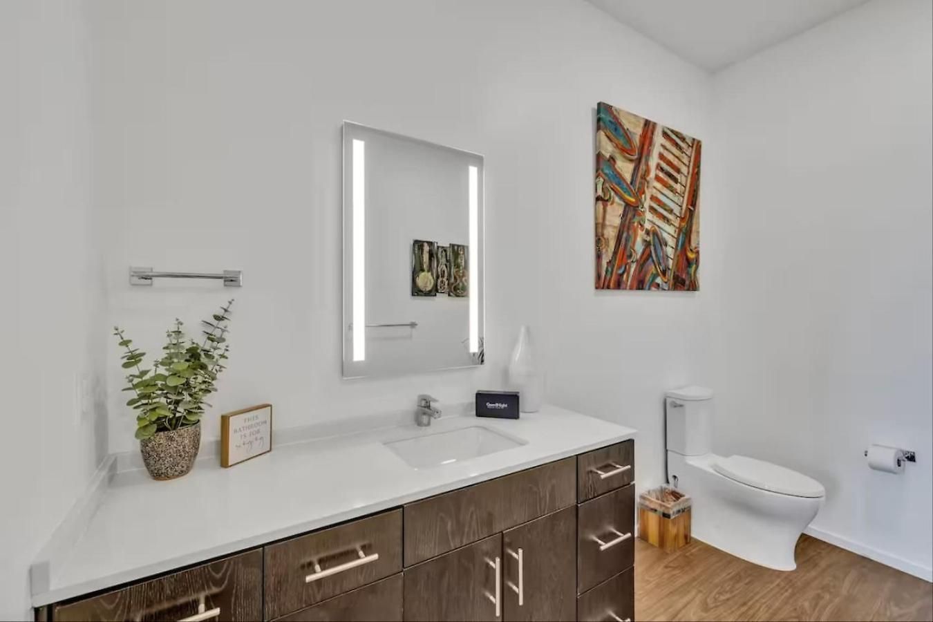 Escape Perfect For Couples Apartment