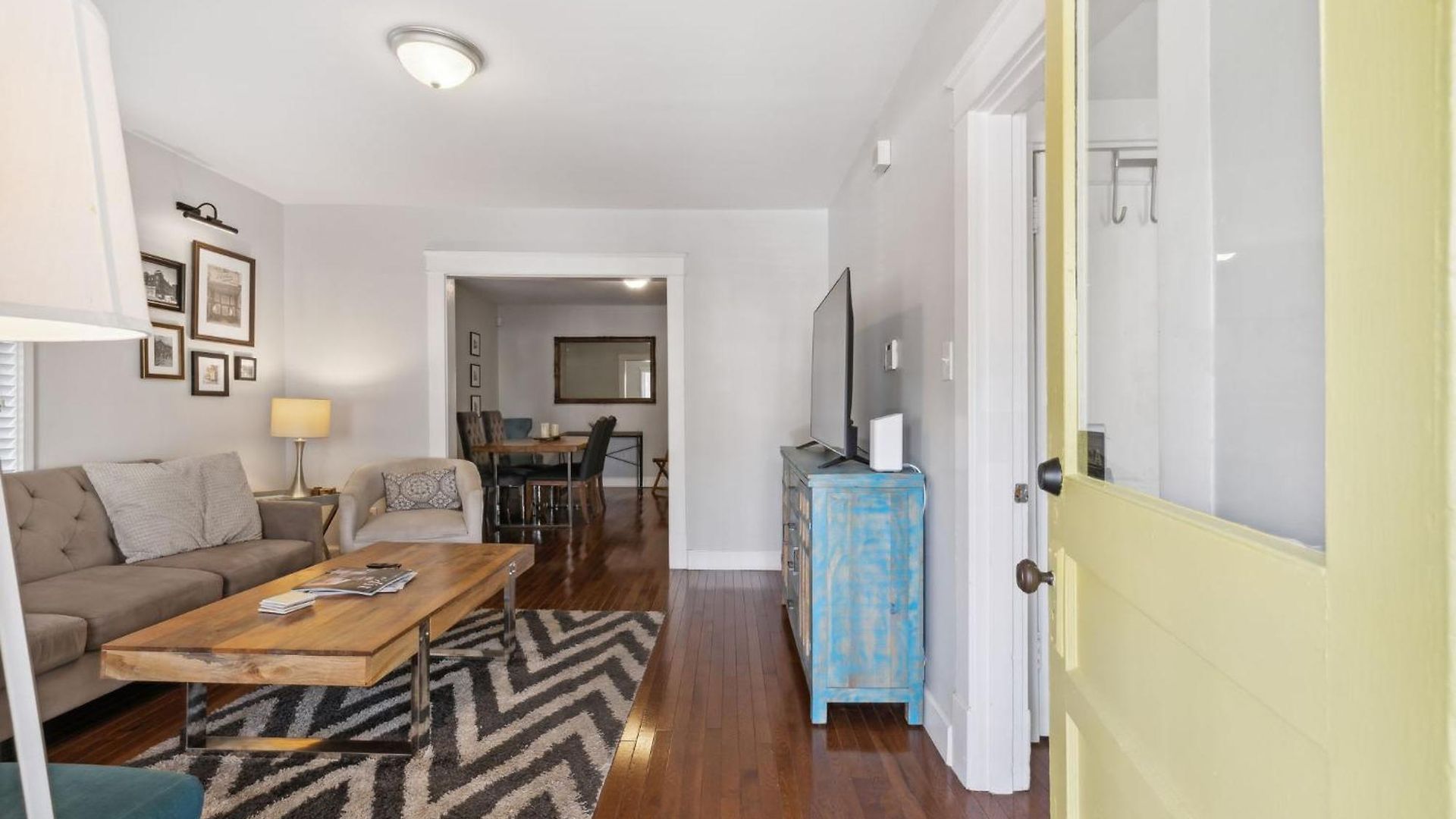 Historic Family *walk To Bars & Restaurants* Holiday home *