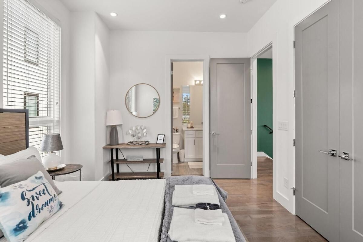 Always A Guest Favorite! Luxe With Huge Rooftop And 7 Beds * Nashville