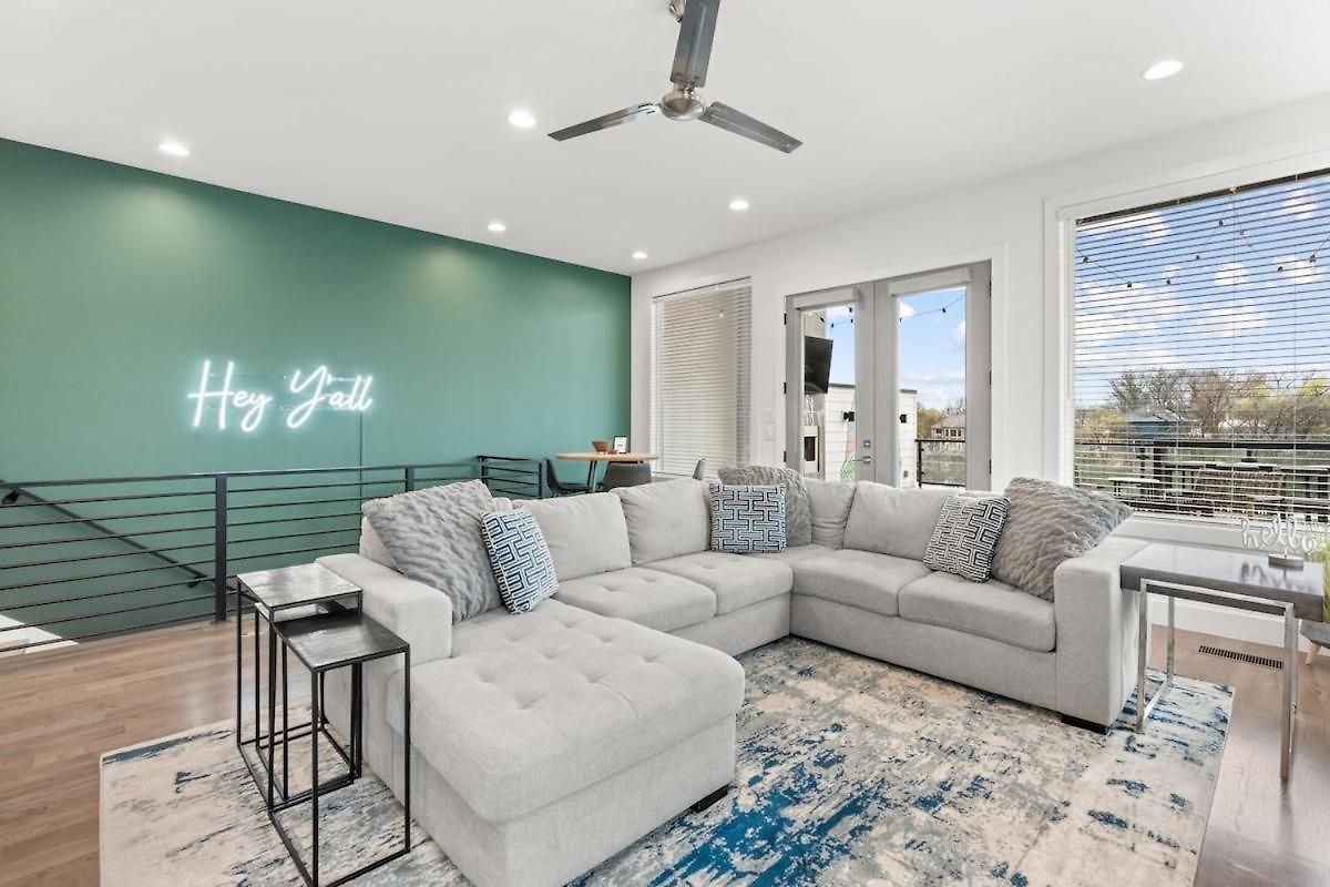 Holiday home Always A Guest Favorite! Luxe With Huge Rooftop And 7 Beds *
