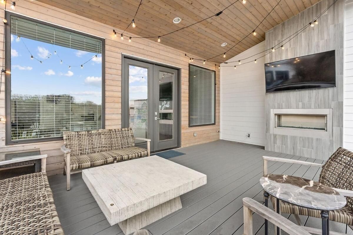Always A Guest Favorite! Luxe With Huge Rooftop And 7 Beds