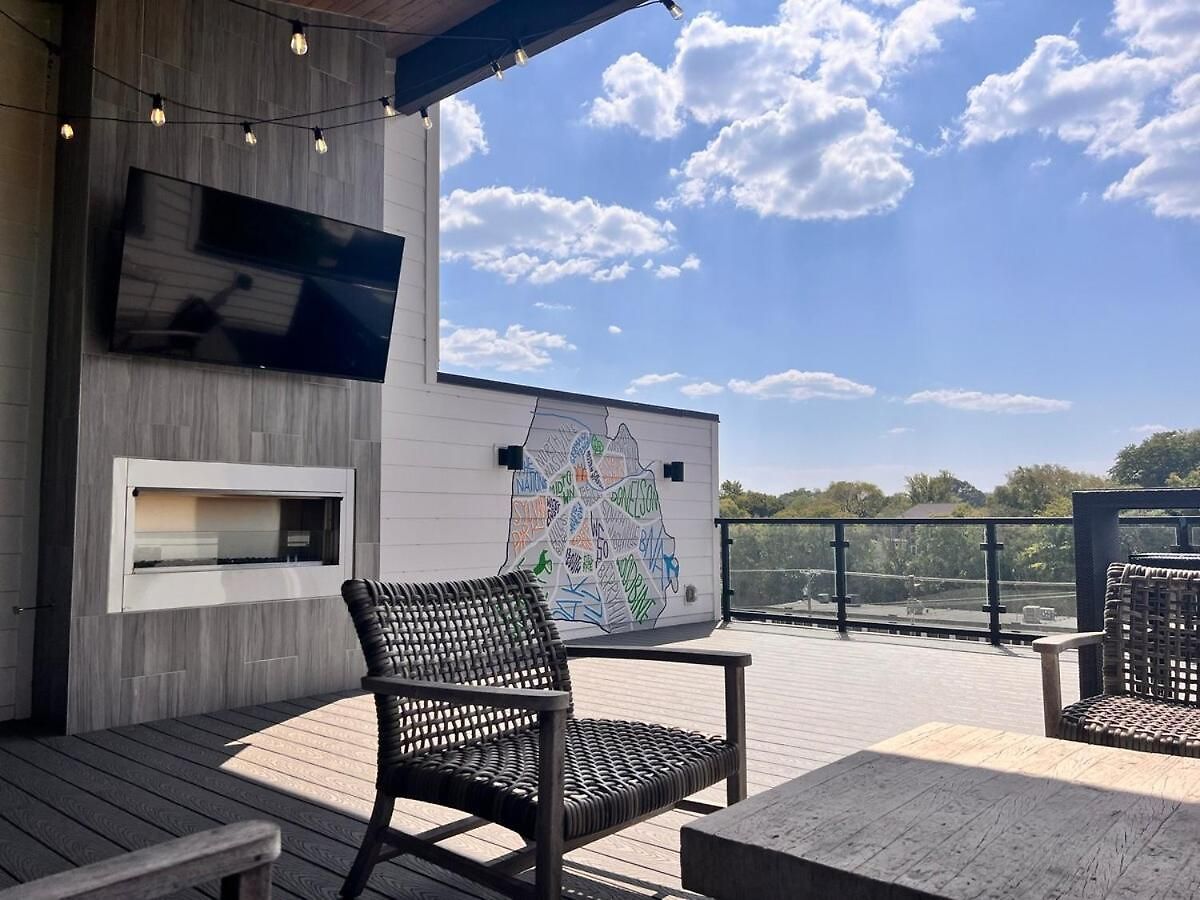 Always A Guest Favorite! Luxe With Huge Rooftop And 7 Beds Holiday home