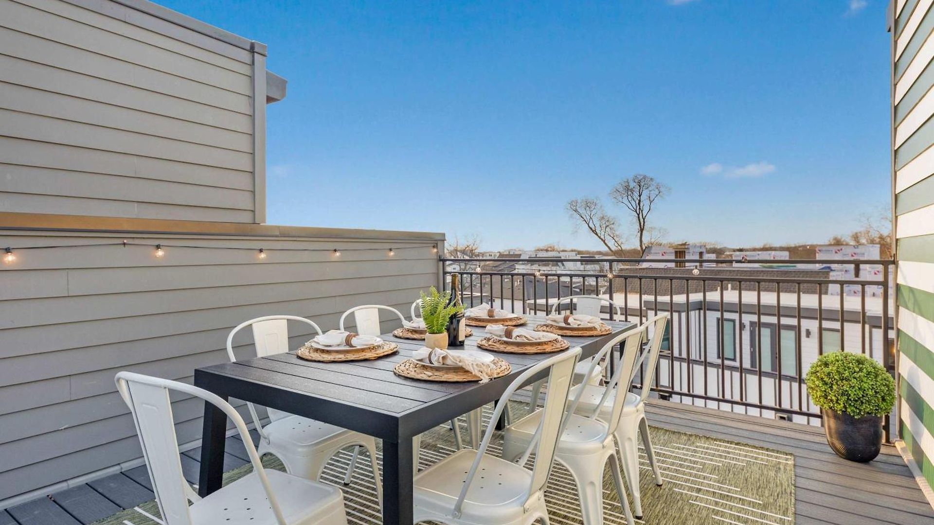 The Azalea & The Sunflower - Two Four Bedroom Homes Holiday home