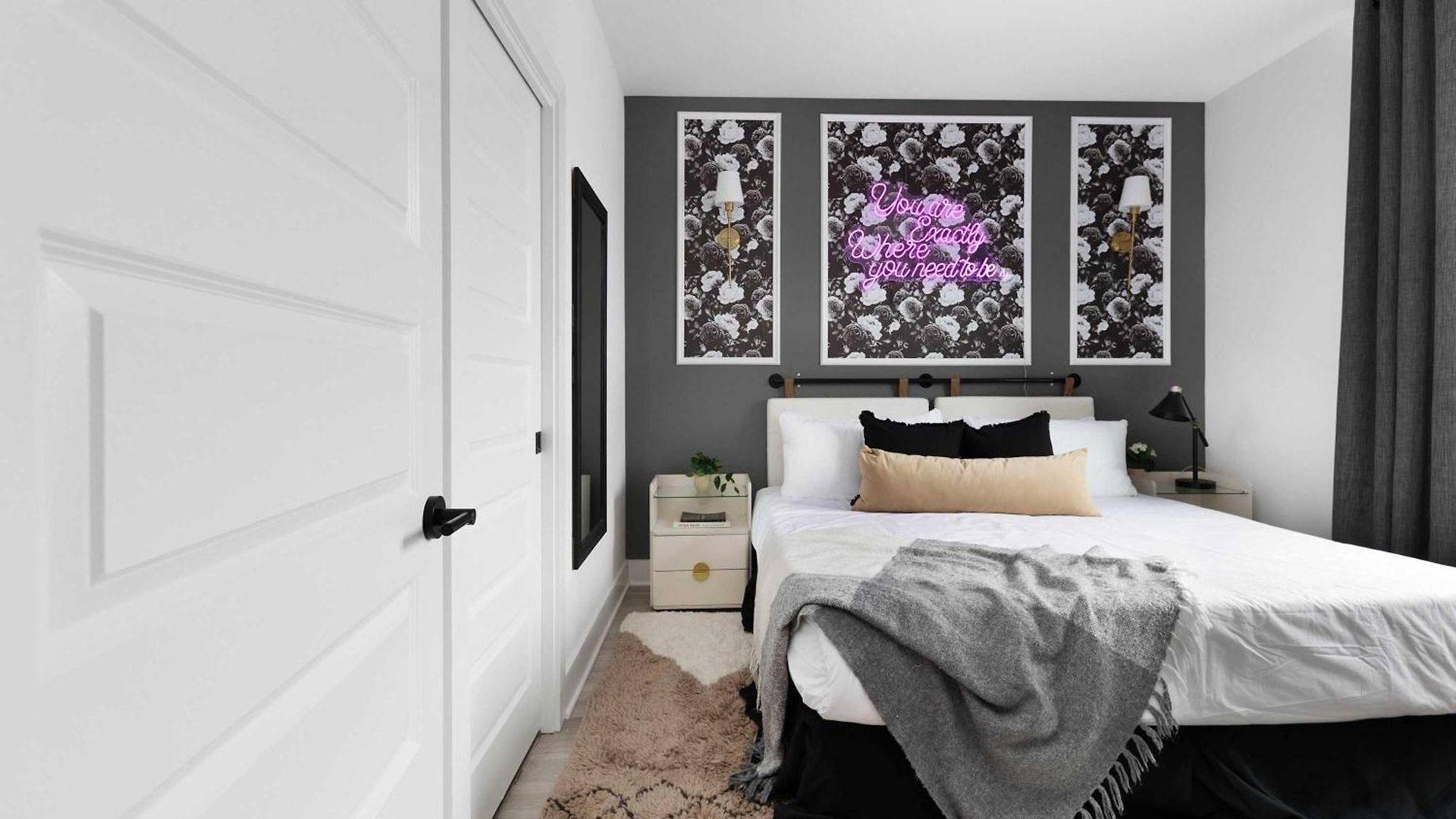 The Azalea & The Sunflower - Two Four Bedroom Homes Holiday home