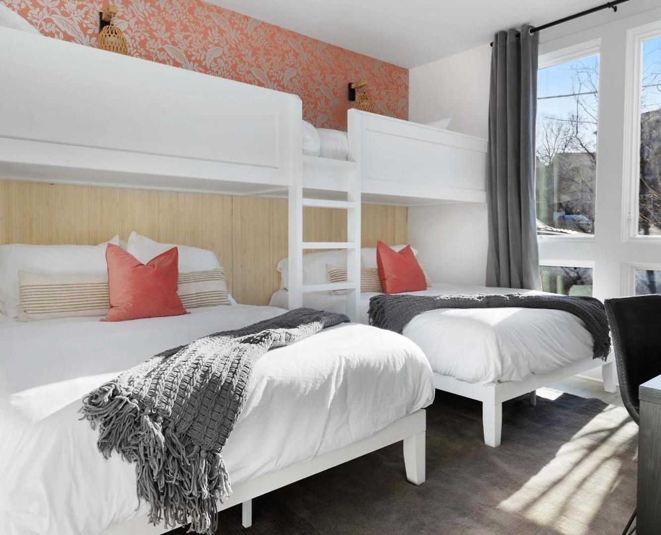 The Camellia & The Bluestem - Two Four Bedroom Homes Holiday home