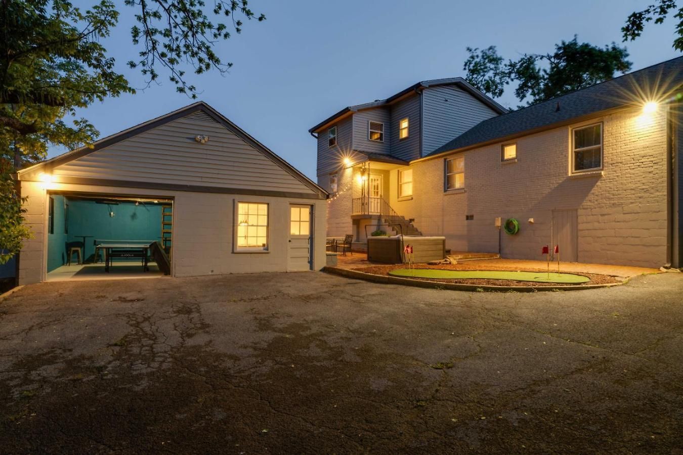 The Playground: 5br With Hot Tub, Cinema, And Arcade