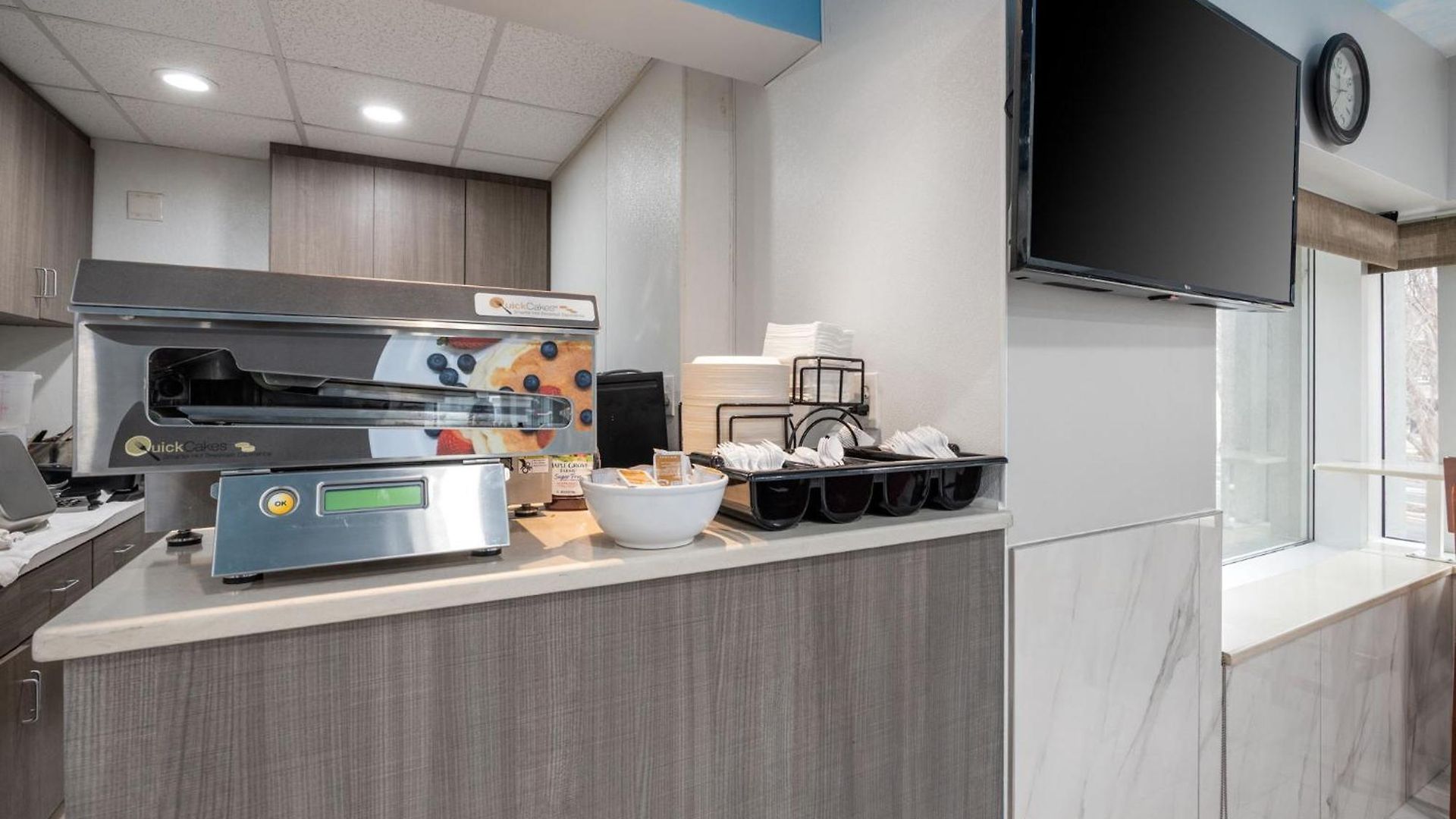 Comfort Downtown - Music Center 4*