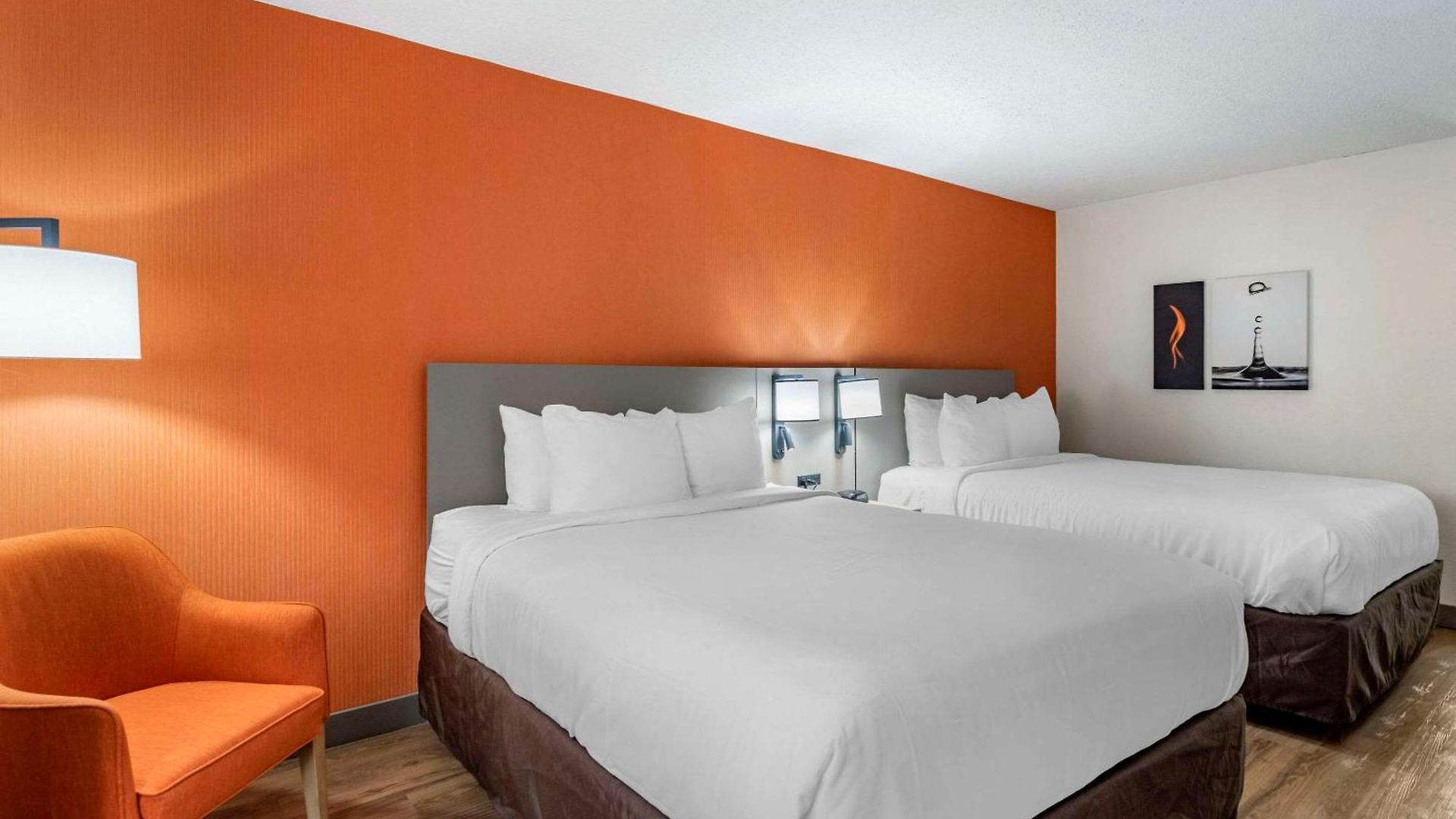 Comfort & Downtown - Stadium Nashville