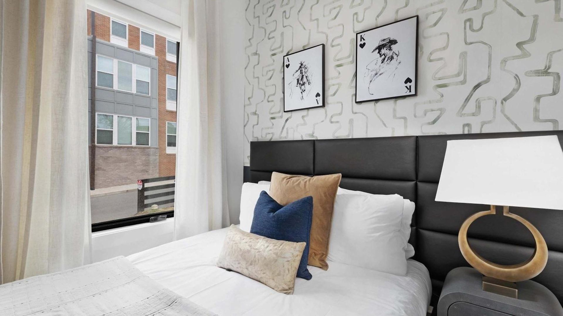 Holiday home The Hawkins House - Walk To Gulch, Rooftop Views! *