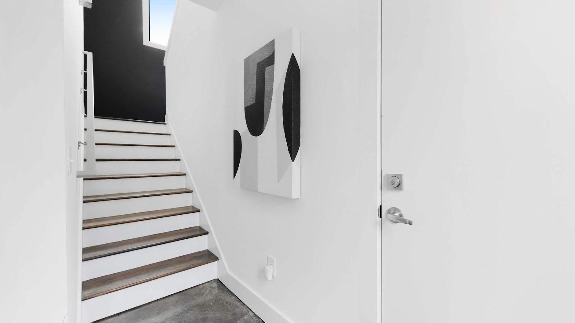 The Hawkins House - Walk To Gulch, Rooftop Views!