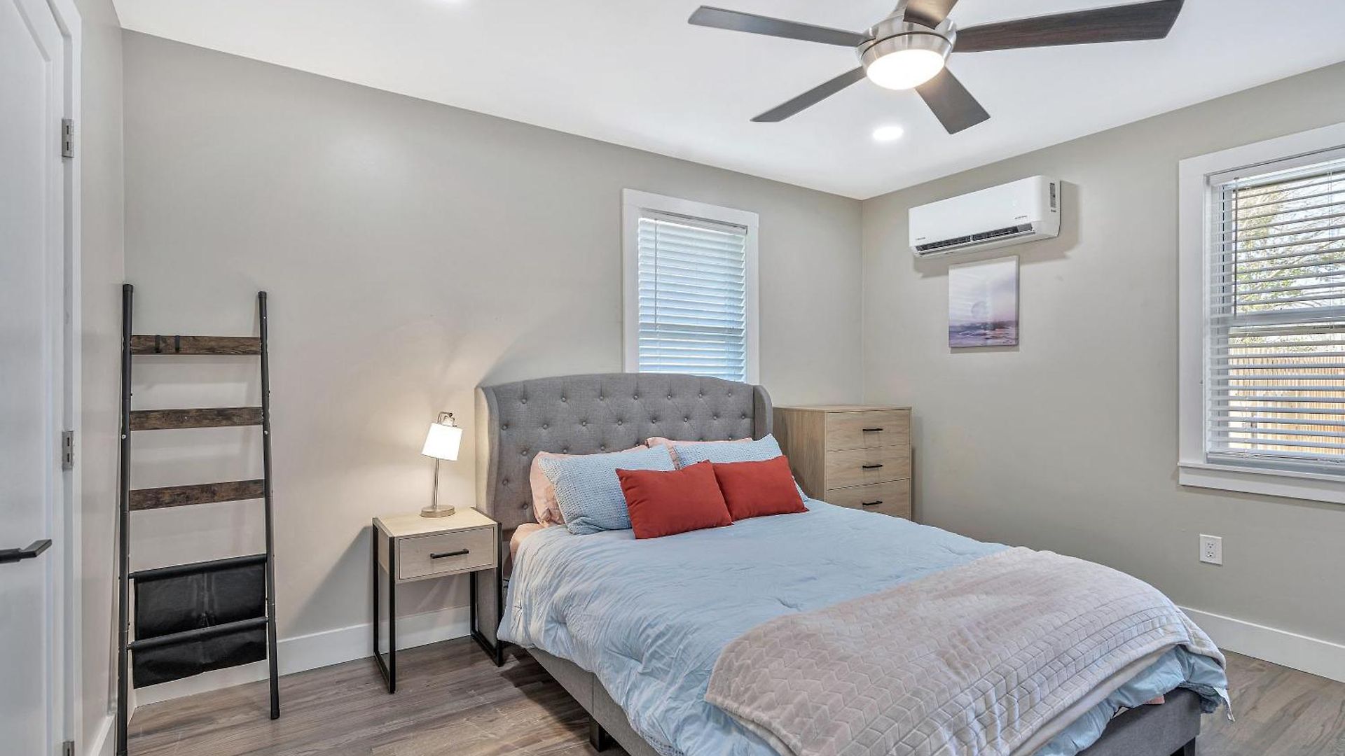 Cute, Charming, West Nash,1 Bed 1bath , Private Fenced Yard Nashville
