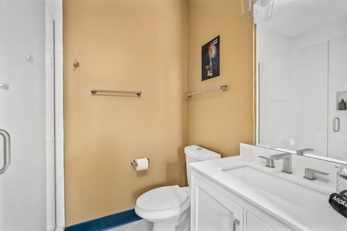 Chic Oasis 2 Miles From Dt - Pool Table - B-dashy * Nashville