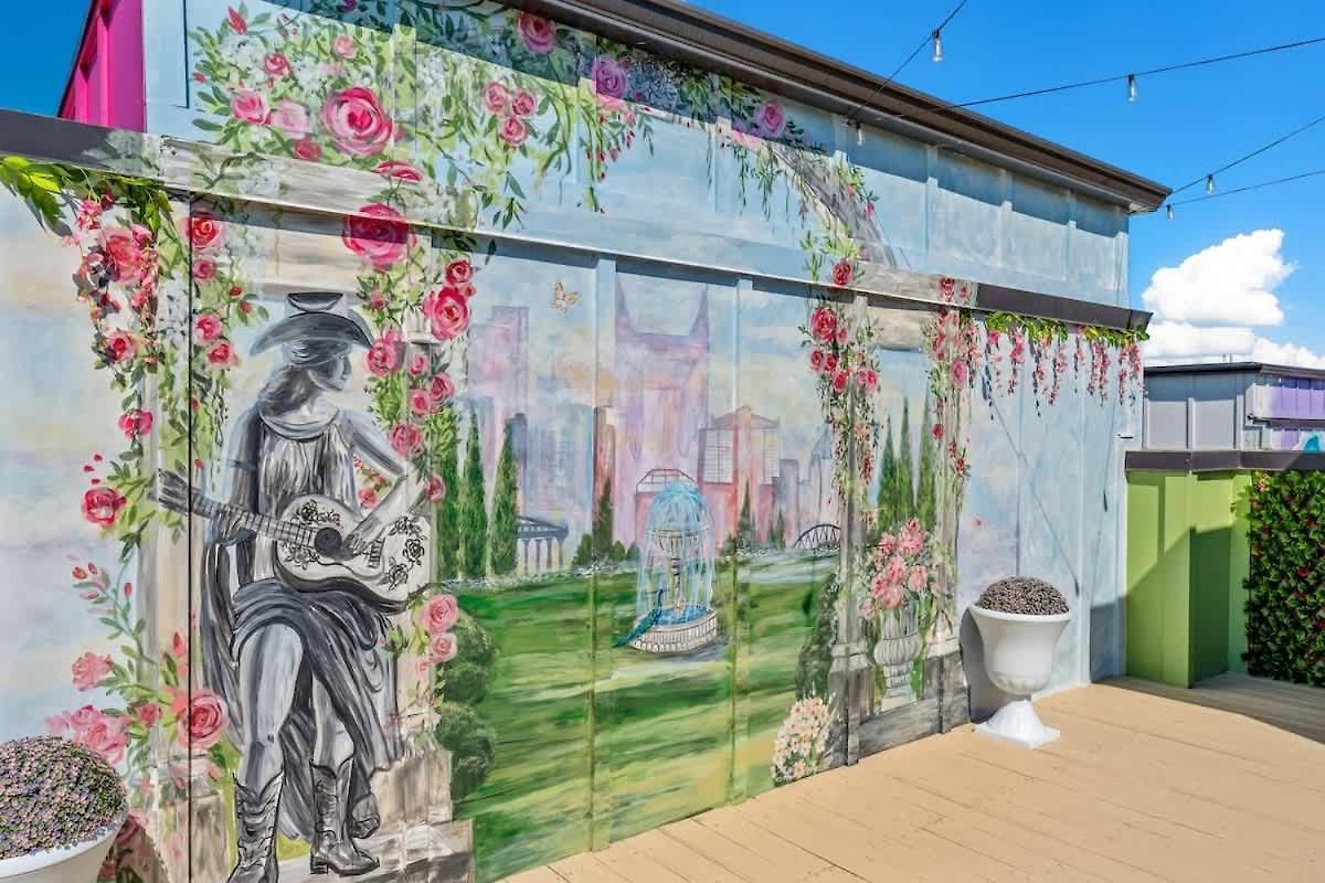 Bloom Haus Dt 2miles - 8 Q Beds - Rooftop - Omg Holiday home Nashville