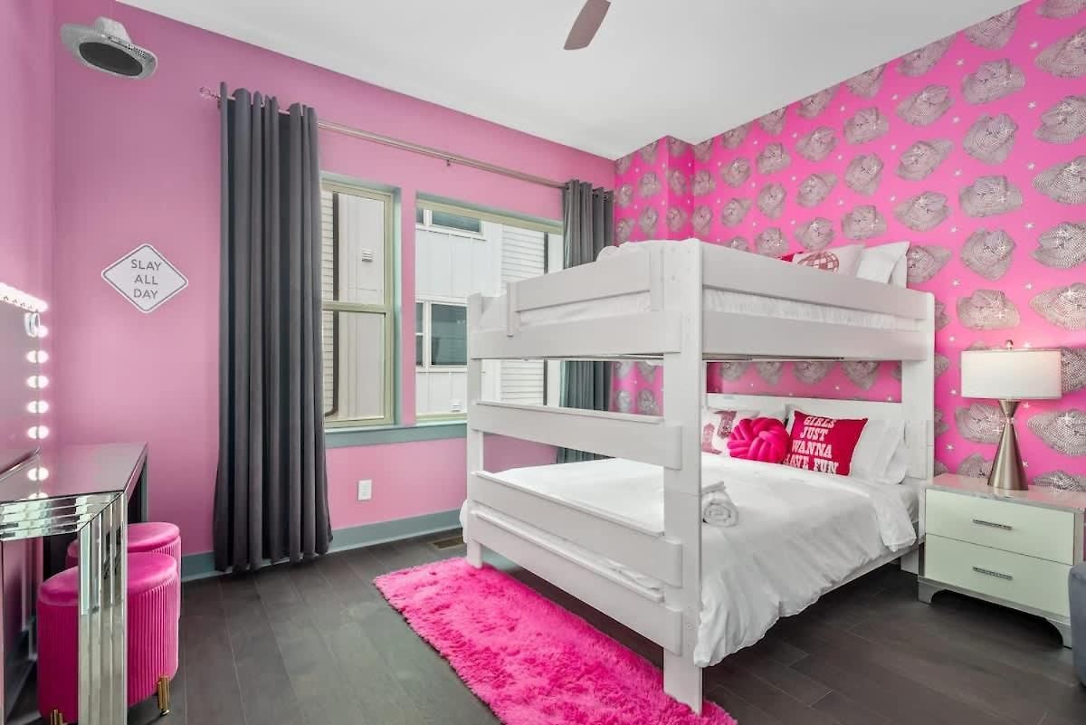 Girls' Getaway - Flamingle House - Broadway 2 Miles - Rooftop - Wow Holiday home