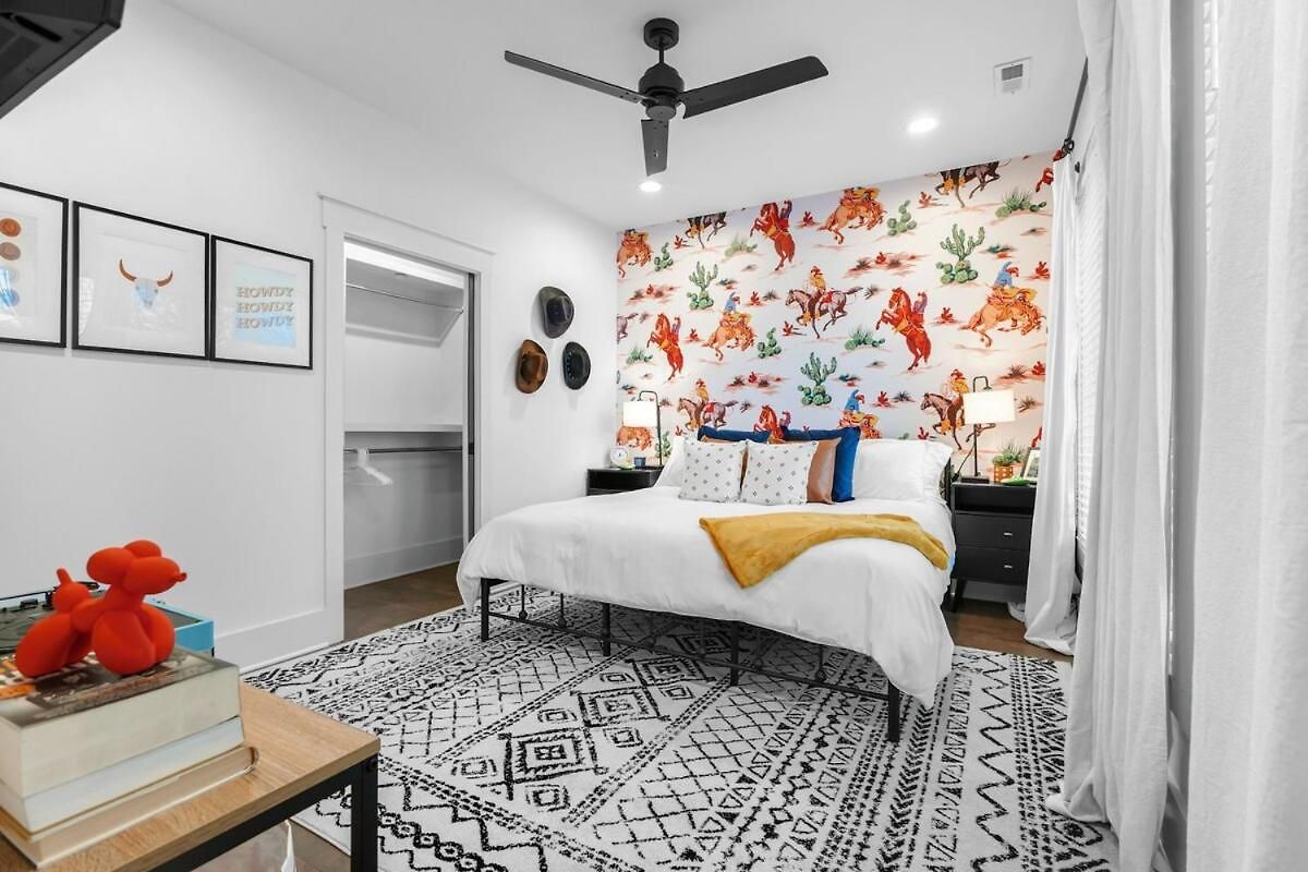 14 Bed Luxe Retreat With Game & Perfect For Large Groups! * Nashville