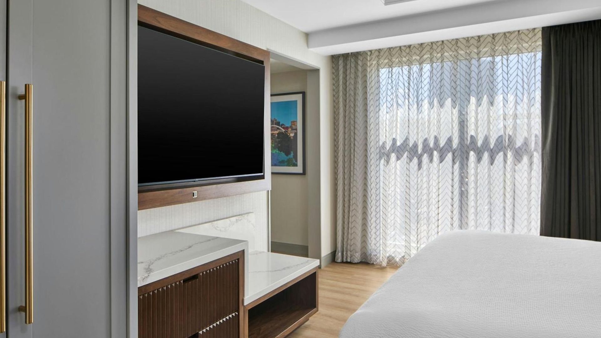 By Marriott Downtown/convention Center 3*