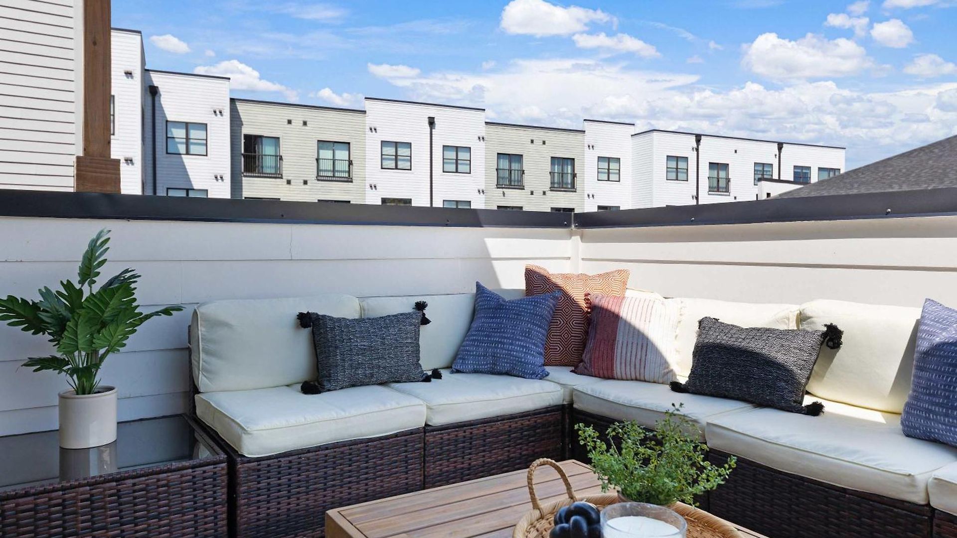 The Willie - Newly Redesigned, Game & Rooftop Holiday home